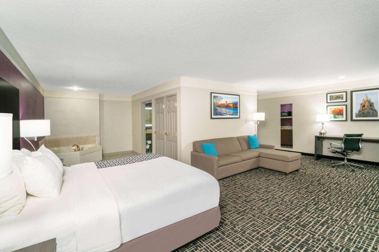 La Quinta By Wyndham Latham Albany Airport Hotel Kültér fotó